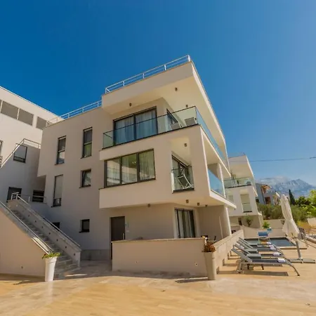 Allegra 3* Omiš